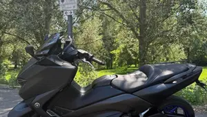 Yamaha T-Max 530 SX Sport Edition (2018 - 19)  (2)
