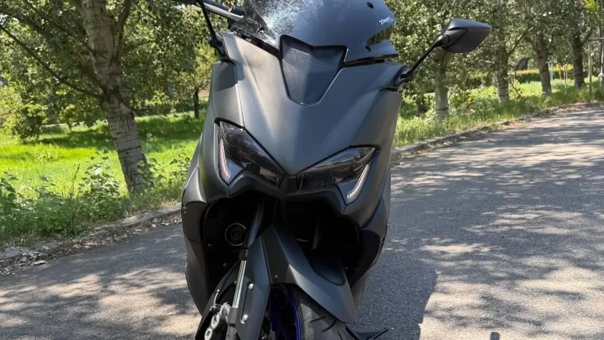Yamaha T-Max 530 SX Sport Edition (2018 - 19)  (5)