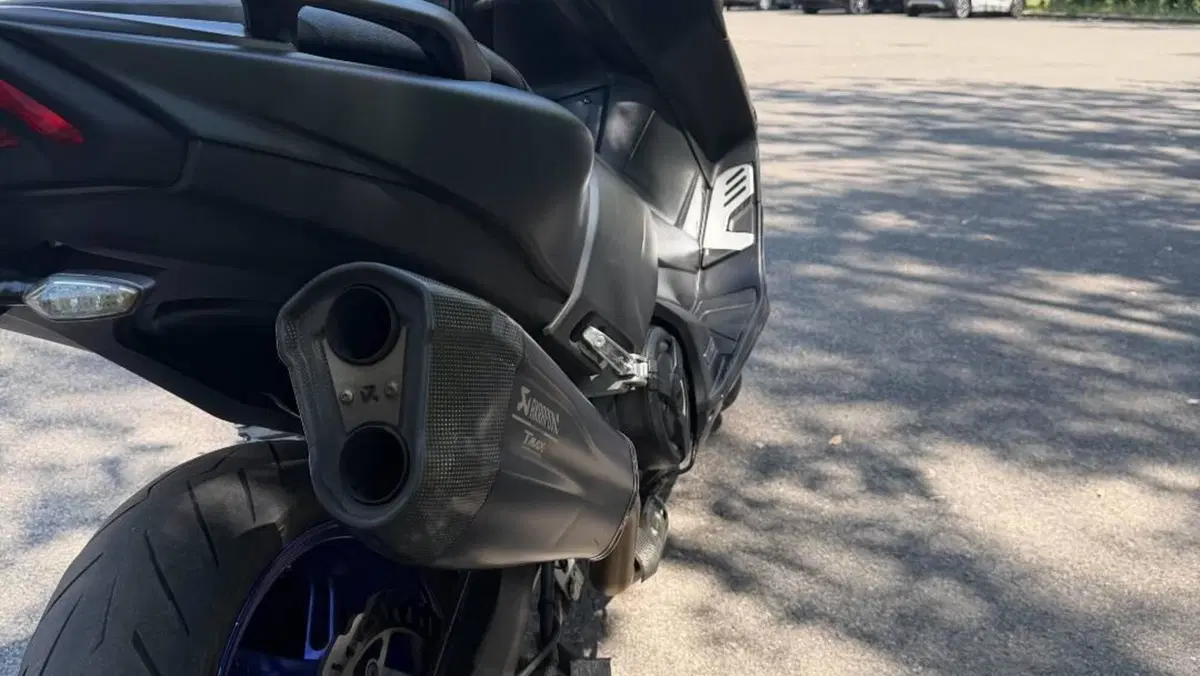Yamaha T-Max 530 SX Sport Edition (2018 - 19)  (6)