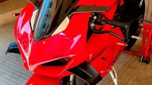 Ducati Panigale V4 (2022 - 24)  (3)