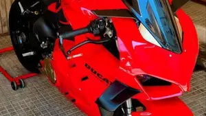 Ducati Panigale V4 (2022 - 24)  (4)