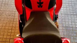 Ducati Panigale V4 (2022 - 24)  (13)