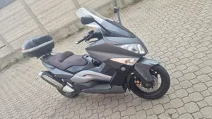 Yamaha T-Max 500 (2008 - 12)  (2)