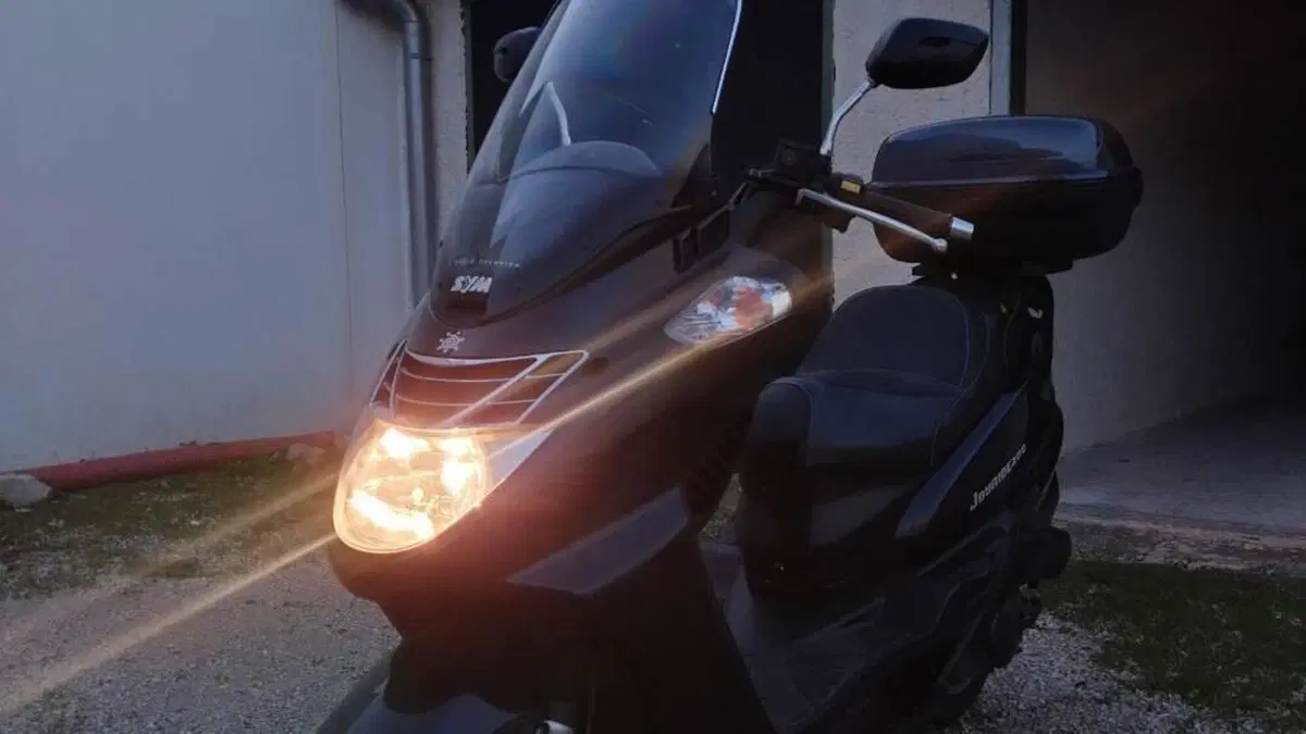 Sym Joyride 200 