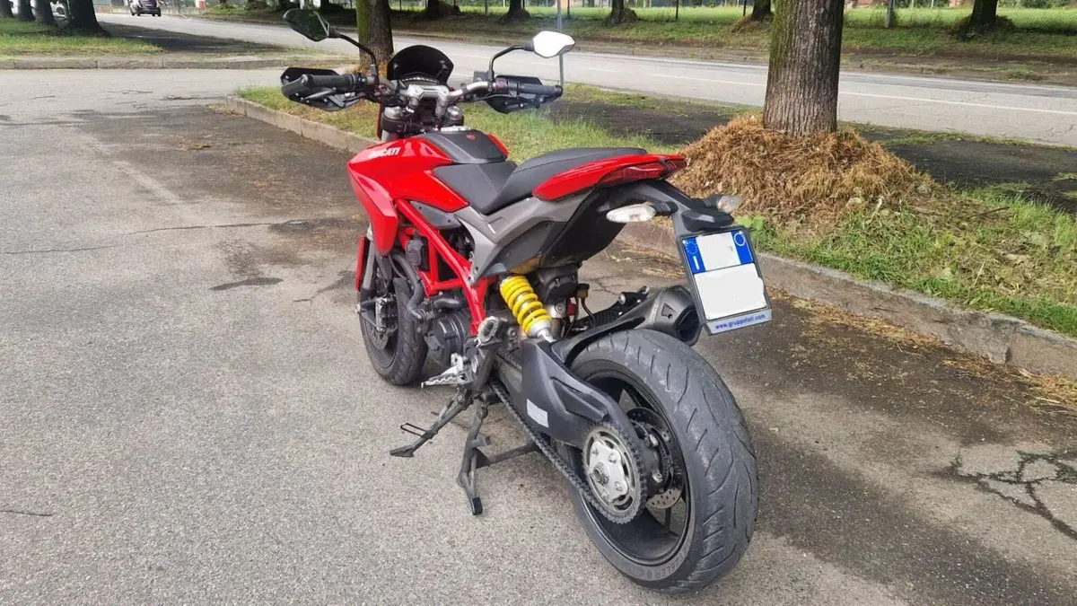 Ducati Hypermotard 821 (2013 - 15)  (3)