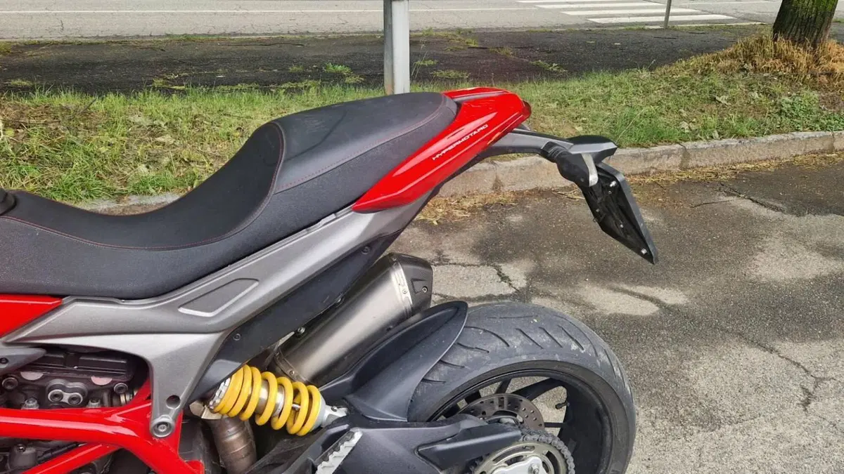 Ducati Hypermotard 821 (2013 - 15)  (5)