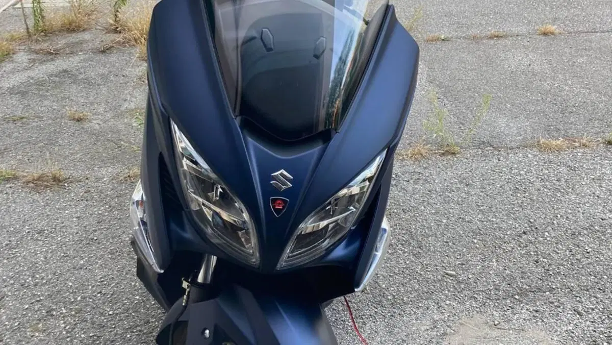 Suzuki Burgman AN 400 (2017 - 20)  (3)