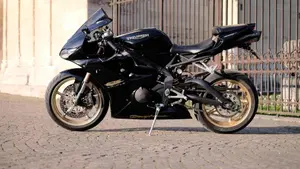 Triumph Daytona 675 ABS (2009 - 13) 