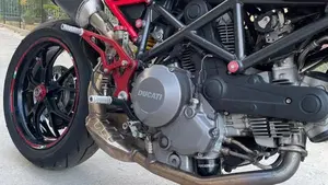 Ducati Hypermotard 796 (2012)  (3)