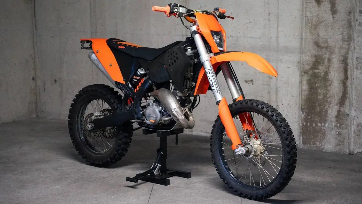 KTM 125 EXC (2009) 