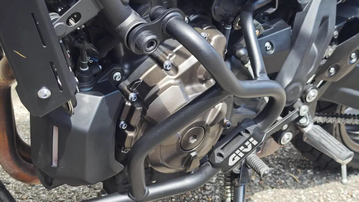 Yamaha XSR 700 ABS (2016 - 20)  (17)
