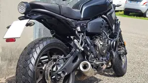 Yamaha XSR 700 ABS (2016 - 20)  (8)