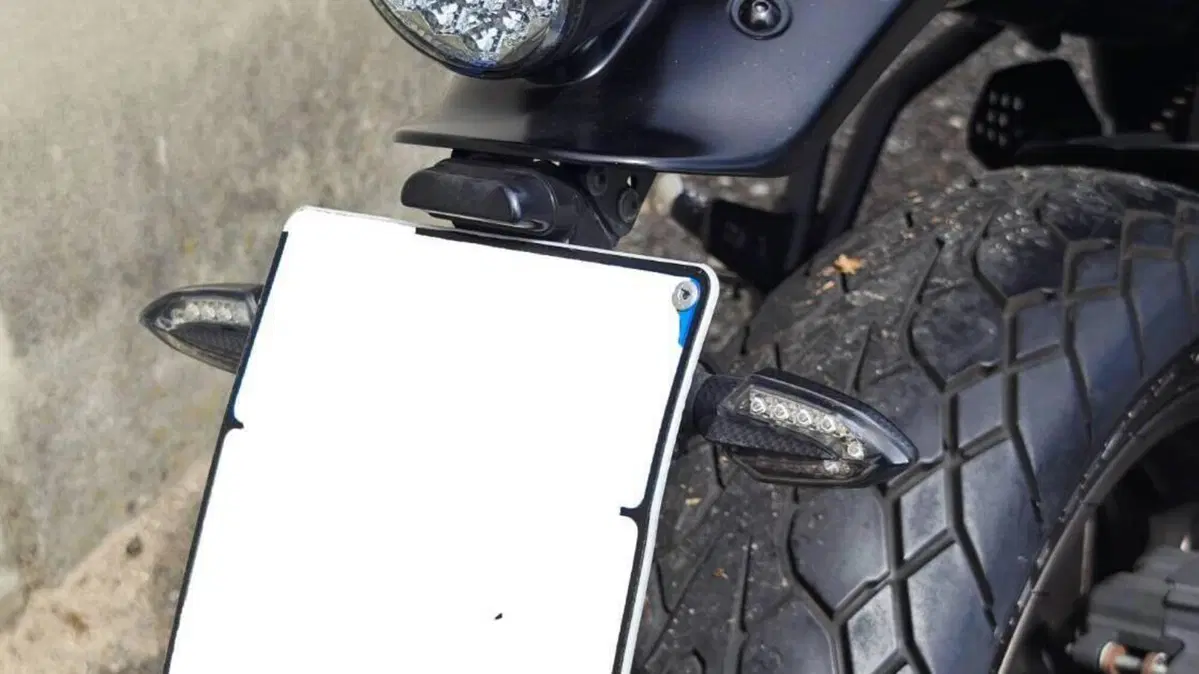 Yamaha XSR 700 ABS (2016 - 20)  (18)