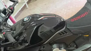 Ducati Diavel V4 (2023 - 26)  (2)