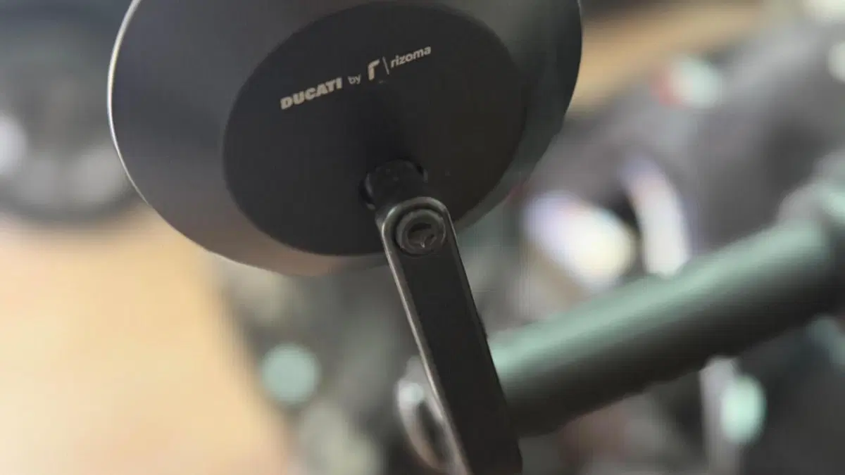 Ducati Diavel V4 (2023 - 26)  (13)