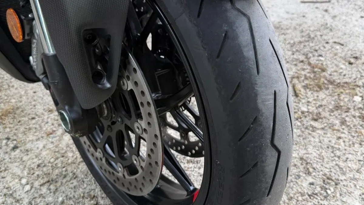 Ducati Streetfighter V2 955 Green (2022 - 23)  (16)