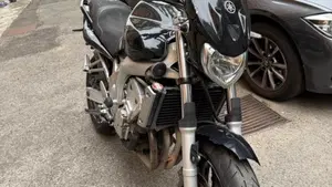 Yamaha FZ6 (2004 - 07)  (12)