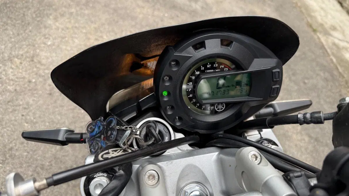 Yamaha FZ6 (2004 - 07)  (13)