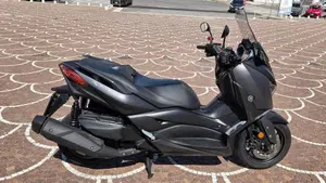 Yamaha X-Max 400 ABS (2017 - 20)  (2)