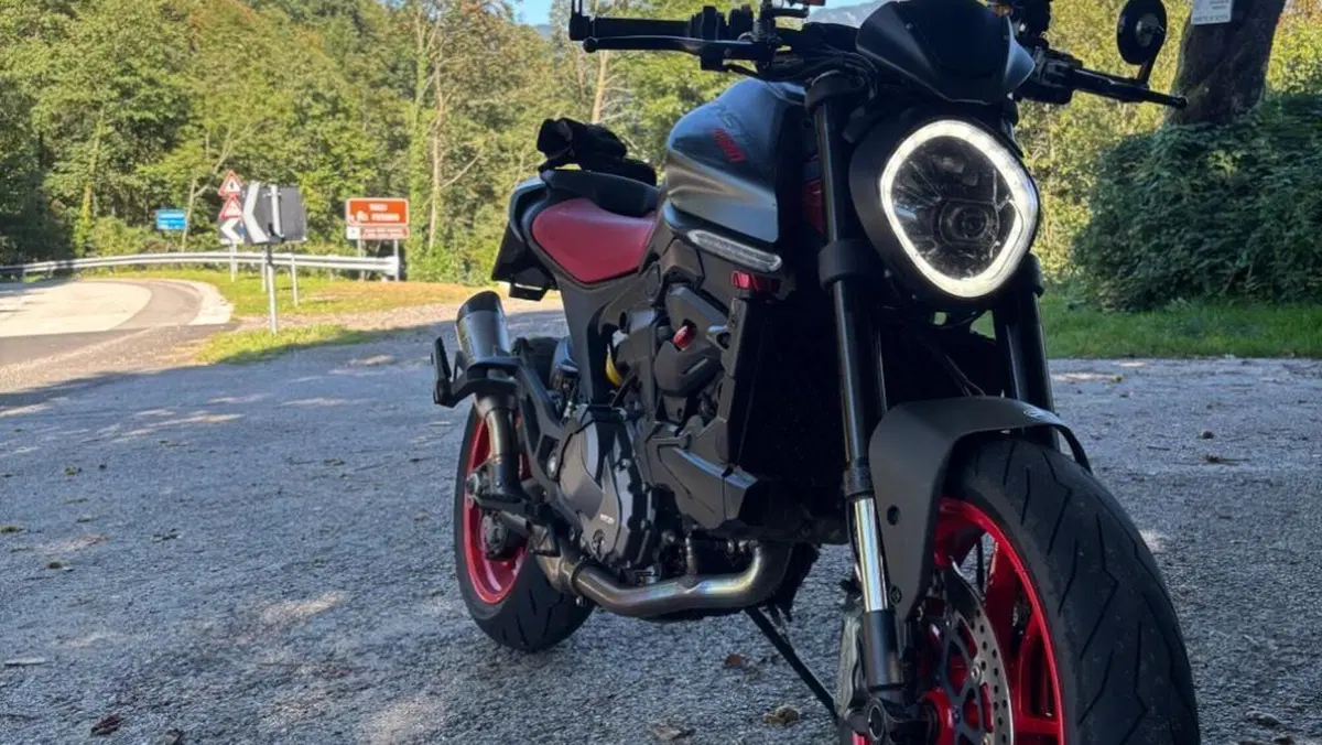 Ducati Monster 937 + (2021 - 25) 