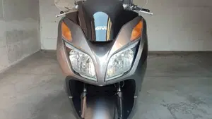Honda Forza 300 ABS (2013 - 17)  (2)