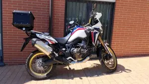 Honda Africa Twin CRF 1000L DCT (2018 - 19)  (2)