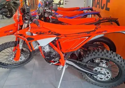 Betamotor RR X-PRO 125 2T Enduro (2026) - Annuncio 10055868