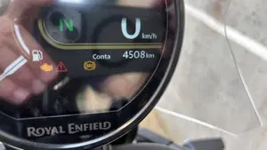 Royal Enfield Himalayan 450 (2024 - 26)  (3)