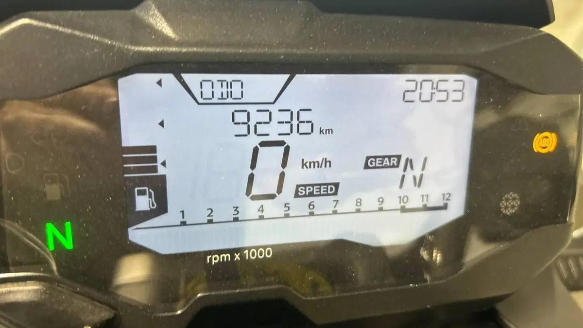 Bmw G 310 R (2021 - 25)  (5)