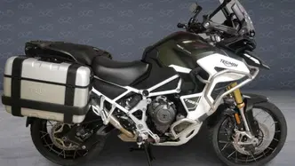 Triumph Tiger 1200 Rally Explorer (2022 - 23) usata