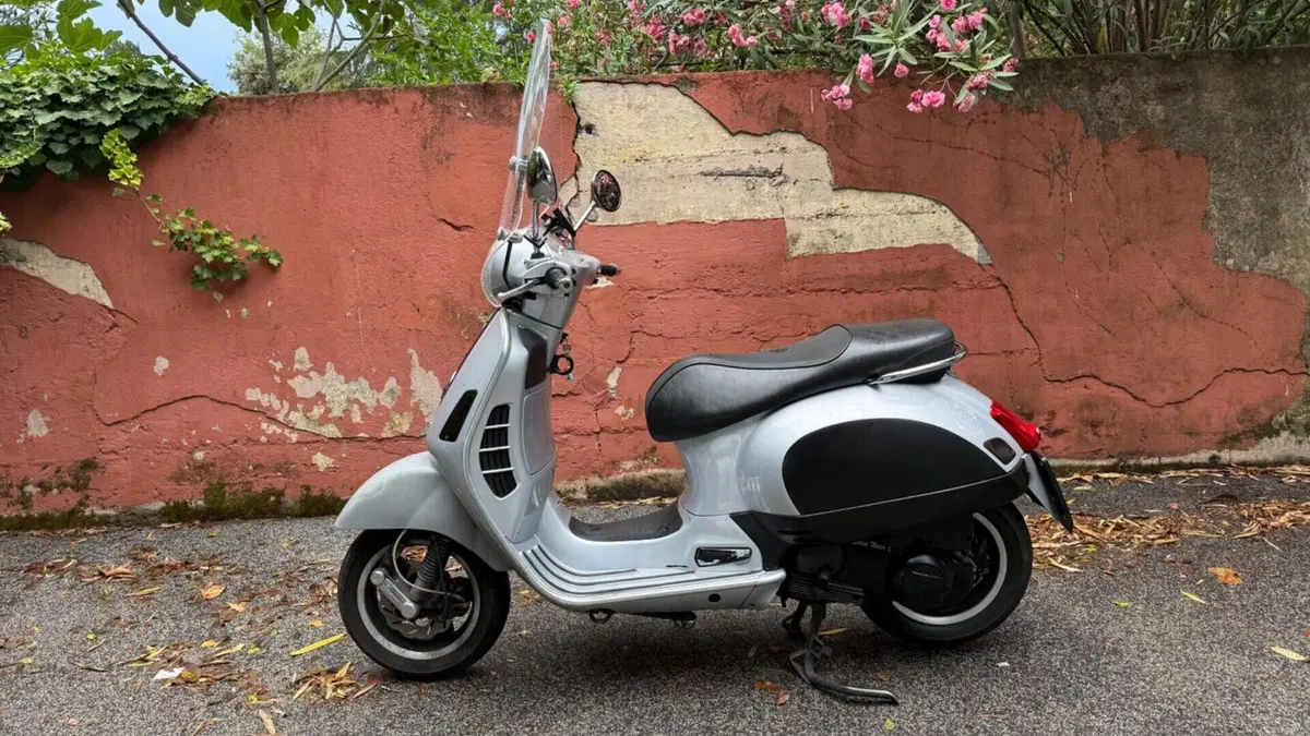 Vespa GTS 250 i.e. 