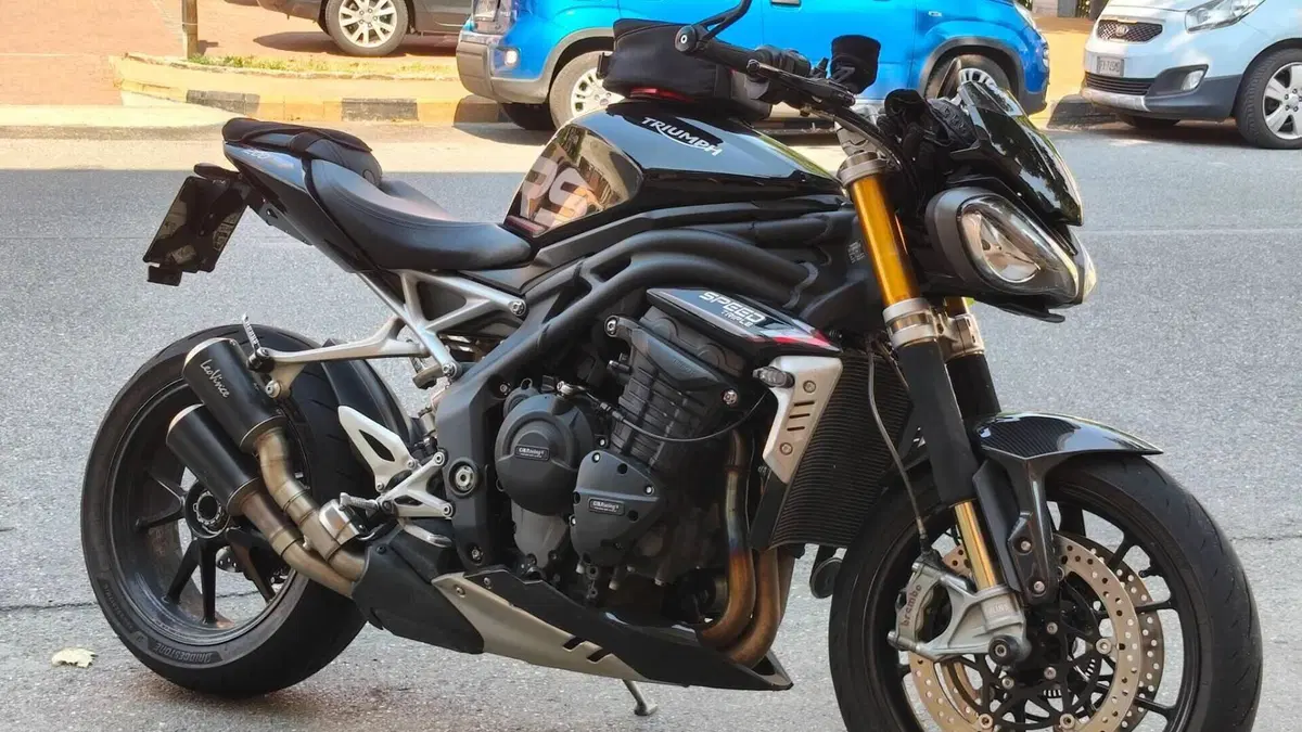 Triumph Speed Triple 1200 RS (2021 - 24) 