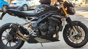Triumph Speed Triple 1200 RS (2021 - 24)  (3)