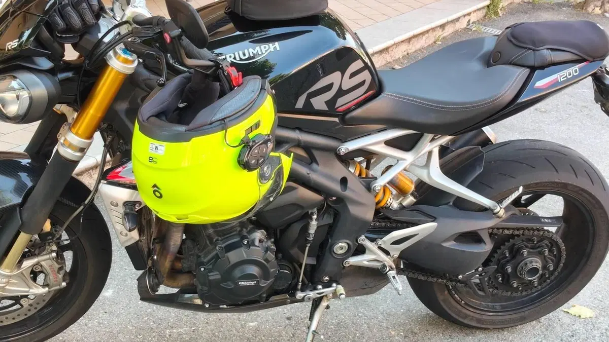 Triumph Speed Triple 1200 RS (2021 - 24)  (4)