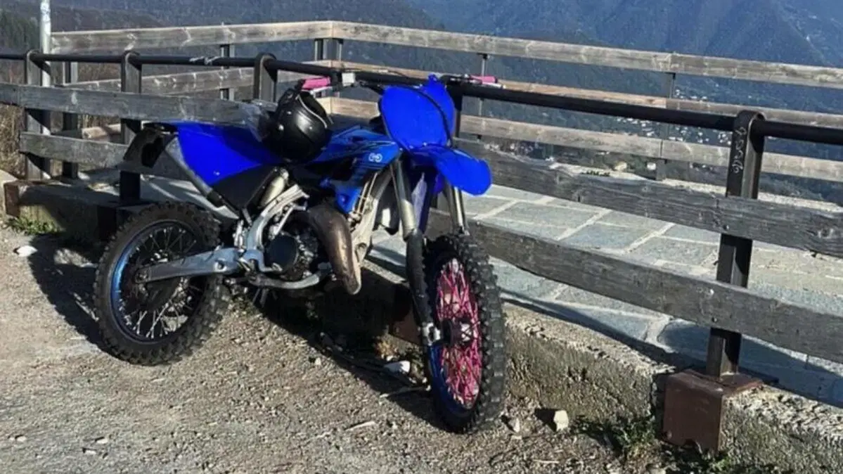 Yamaha YZ 125 (2024)  (2)