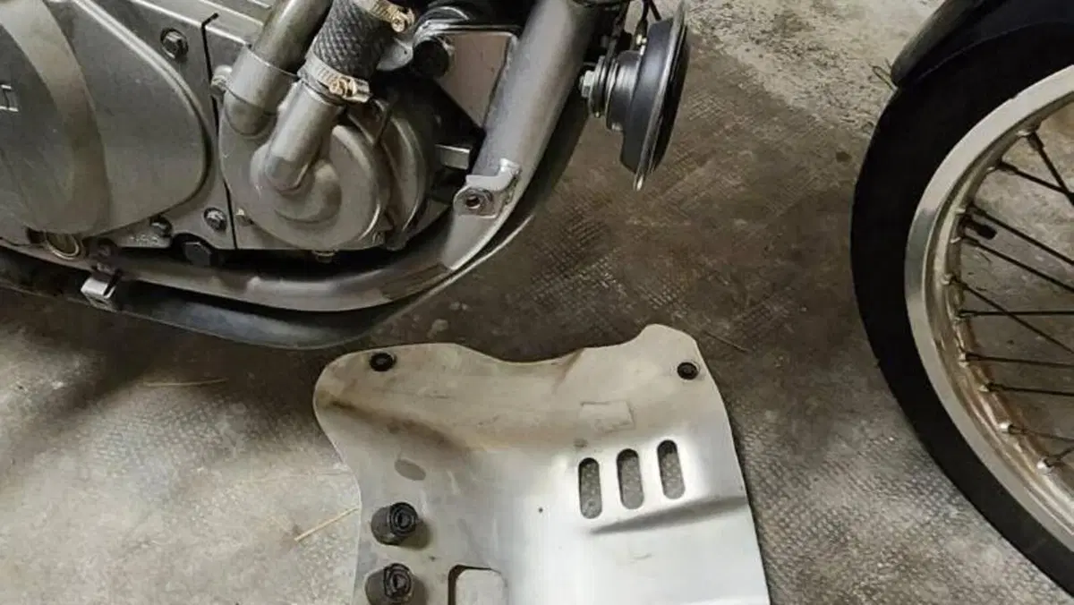 Kawasaki KLE 500 (2001 - 04)  (15)