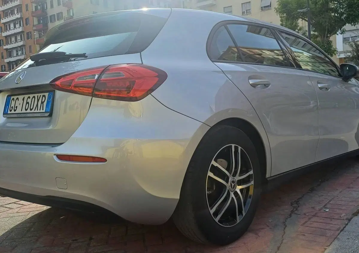 Mercedes-Benz Classe A 180 Automatic Business (7)