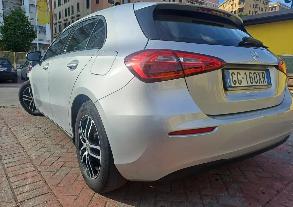 Mercedes-Benz Classe A 180 Automatic Business (8)