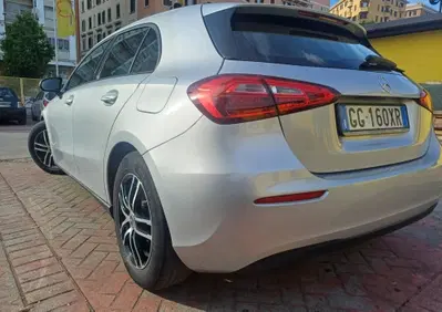 Mercedes-Benz Classe A 180 Automatic Business (8)