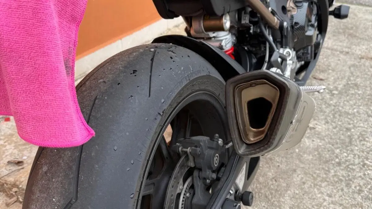 Bmw S 1000 RR (2021 - 22)  (3)