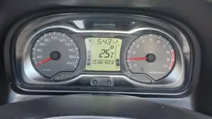Suzuki Burgman AN 650 Executive (2017 - 20)  (5)