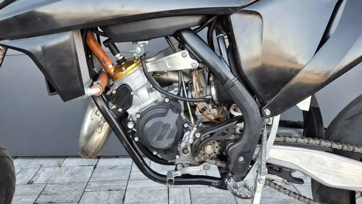 KTM 125 SX (2019)  (4)