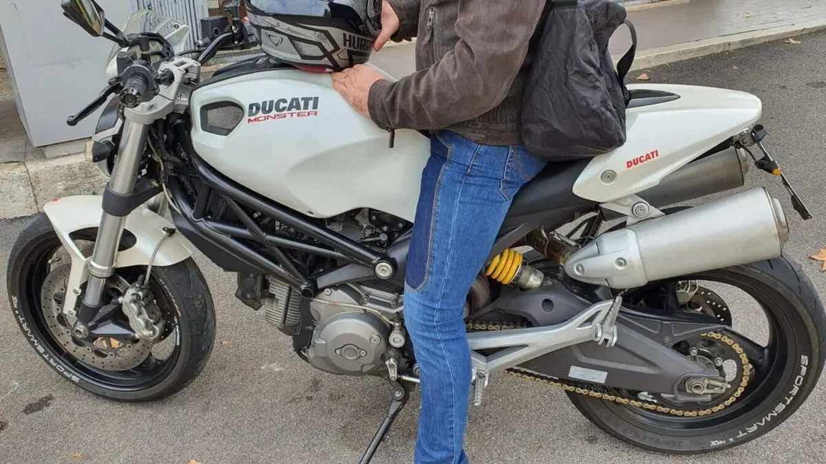 Ducati Monster 696 Plus (2007 - 14)  (3)