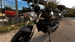 Ducati Monster 696 Plus (2007 - 14)  (5)