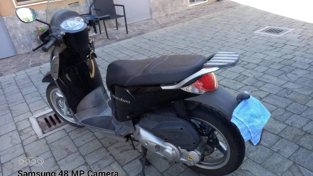 Aprilia Scarabeo 200 i.e. (2009 - 11)  (4)