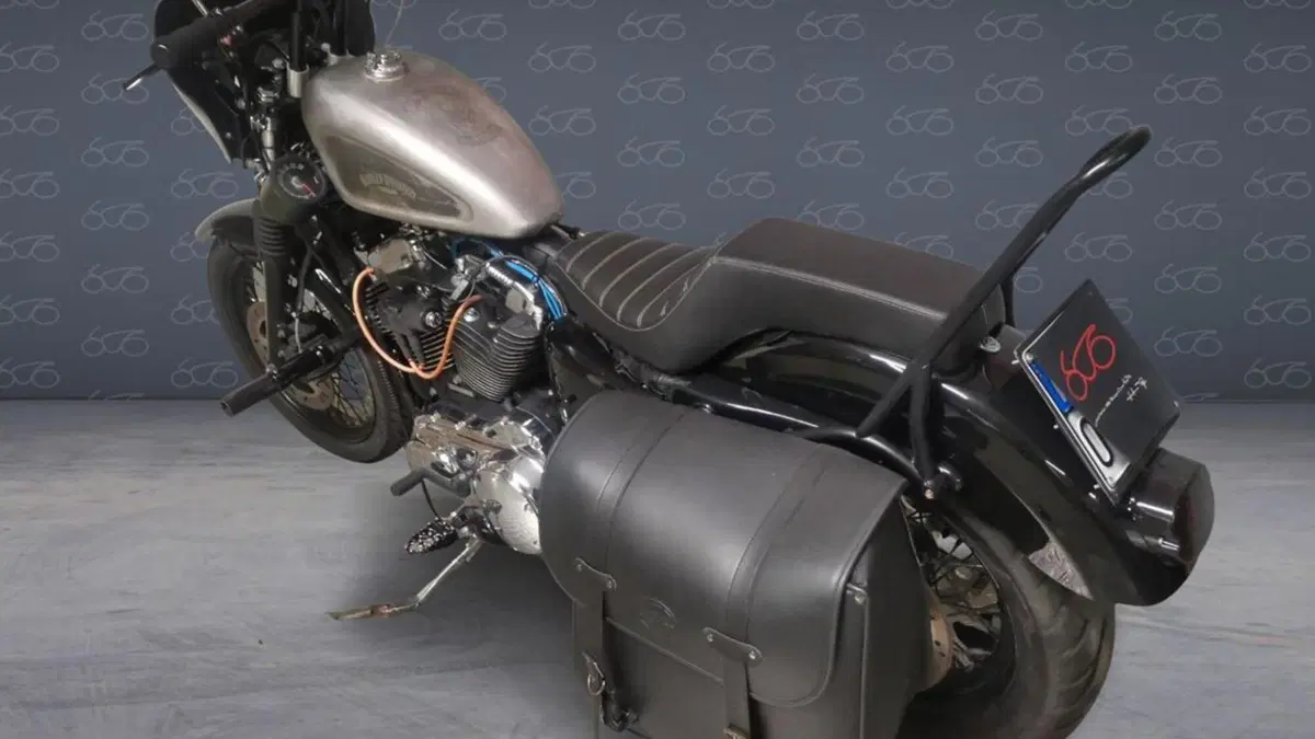 Harley-Davidson 1200 Low (2006 - 07) - XL 1200L  (4)