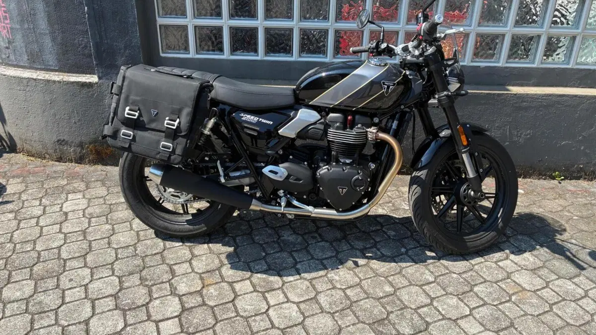 Triumph Speed Twin 900 (2025 - 26)  (5)