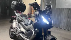 Honda X-ADV 750 (2018 - 20)  (2)