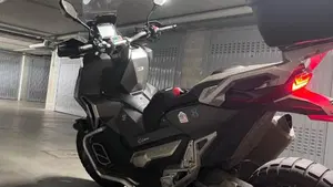 Honda X-ADV 750 (2018 - 20)  (3)