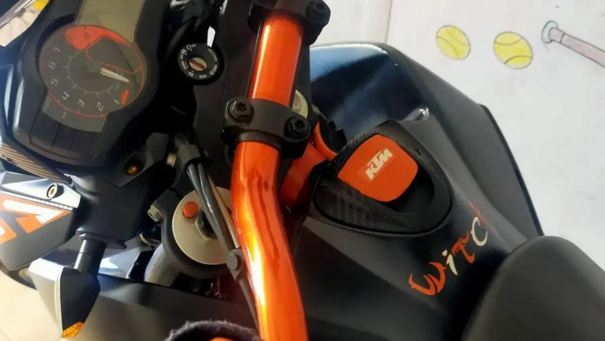 KTM 690 Duke R (2010 - 15)  (3)